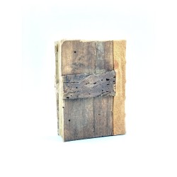 quaderno legno e cuoio