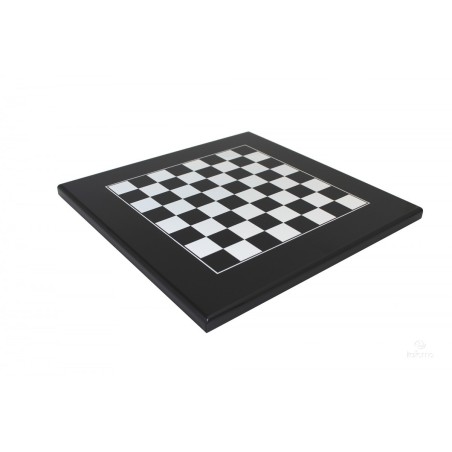 Set scacchiera in legno laccato e scacchi bianco/nero
