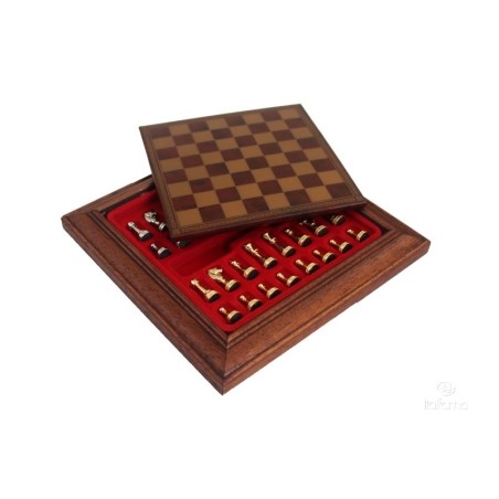 Set magnetico: scacchiera con contenitore e scacchi in metallo