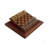 Set magnetico: scacchiera con contenitore e scacchi in metallo