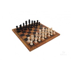 Set scacchiera in similpelle e scacchi in legno Classico