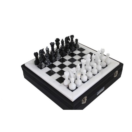 set scacchiera in marmo bianco e nero