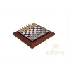 Set magnetico: scacchiera con contenitore e scacchi in metallo